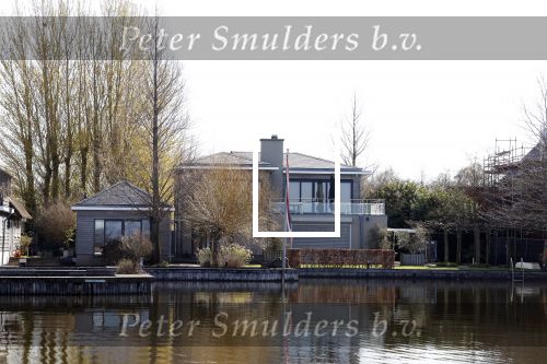 Breukeleveen 4 april 2023
Prinses Mabel bouwt een nieuw huis en heeft nog een huis daarnaast aan de Loosdrechtse plassen.