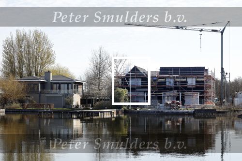 Breukeleveen 4 april 2023
Prinses Mabel bouwt een nieuw huis en heeft nog een huis daarnaast aan de Loosdrechtse plassen.