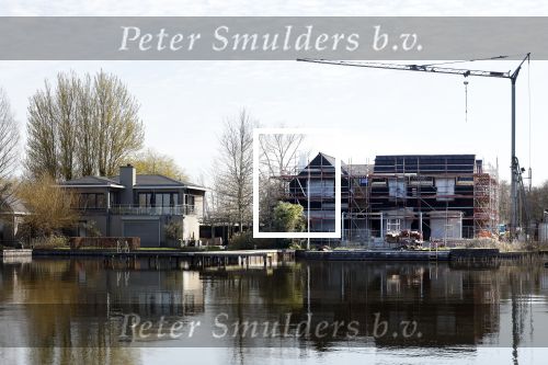 Breukeleveen 4 april 2023
Prinses Mabel bouwt een nieuw huis en heeft nog een huis daarnaast aan de Loosdrechtse plassen.
