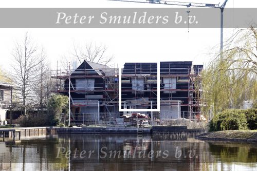 Breukeleveen 4 april 2023
Prinses Mabel bouwt een nieuw huis en heeft nog een huis daarnaast aan de Loosdrechtse plassen.