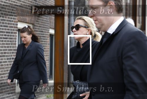 Amsterdam 15 april 2023
Herdenkingstdienst vooraf aan de begrafenis van Huub Oosterhuis in de Westertoren . Daarna gingen ze met de boot naar begraafplaats Zorgvlied. Prinses Mabel kwam met vriendin Willemijn Verloop