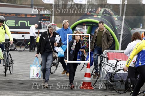 Heerenveen 19 maart 2023
De hollandse 100 in Thialf.  Georganiseerd door Prinse Bernhard met zijn stichting Lymph & Co.
Aanwezig oa Prins Bernhard Prinses Annette hun kinderen Isabelle Samuel en Benjamin, Prinses Margriet Mr Pieter v Vollenhoven , Prins Floris en Prinses Aimee.
Ook Marianne Timmer reed mee.