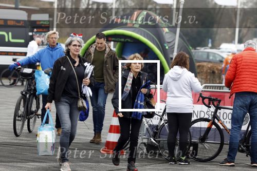 Heerenveen 19 maart 2023
De hollandse 100 in Thialf.  Georganiseerd door Prinse Bernhard met zijn stichting Lymph & Co.
Aanwezig oa Prins Bernhard Prinses Annette hun kinderen Isabelle Samuel en Benjamin, Prinses Margriet Mr Pieter v Vollenhoven , Prins Floris en Prinses Aimee.
Ook Marianne Timmer reed mee.