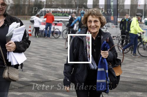 Heerenveen 19 maart 2023
De hollandse 100 in Thialf.  Georganiseerd door Prinse Bernhard met zijn stichting Lymph & Co.
Aanwezig oa Prins Bernhard Prinses Annette hun kinderen Isabelle Samuel en Benjamin, Prinses Margriet Mr Pieter v Vollenhoven , Prins Floris en Prinses Aimee.
Ook Marianne Timmer reed mee.