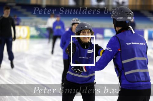 Heerenveen 19 maart 2023
De hollandse 100 in Thialf.  Georganiseerd door Prinse Bernhard met zijn stichting Lymph & Co.
Aanwezig oa Prins Bernhard Prinses Annette hun kinderen Isabelle Samuel en Benjamin, Prinses Margriet Mr Pieter v Vollenhoven , Prins Floris en Prinses Aimee.
Ook Marianne Timmer reed mee.