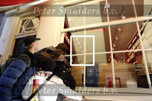 Amsterdam 3 april 2023
Quentin Tarantino signeert zijn nieuwe boek bij boekhandel Athenaeum.
