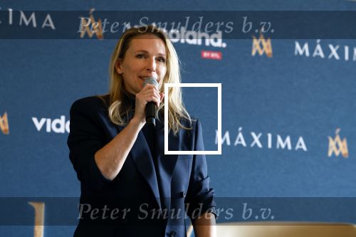 Amsterdam 16 maart 2023
Presentatie serie over koningin Maxima die Videoland uit gaat zenden.
Presentatie was in het Amstel Hotel . Martijn lakemeier Gaat Koning Willem Alexander spelen en de Argentijnse actrice Delfina Chaves speelt Koningin Maxima . Daphne Bunskoek presenteerde het.
Ook Peter v d Vorst en Rachel van Bommel (producente) waren ook aanwezig.