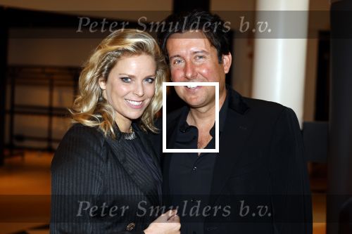 Zeist 26 maart 2023
Hans Kazan viert zijn 70e verjaardag en presenteert zijn boek. Ook krijgt hij een koninklijke onderscheiding in het Figi Theater/Hotel. Renzo Kazan met zijn vrouw Mara