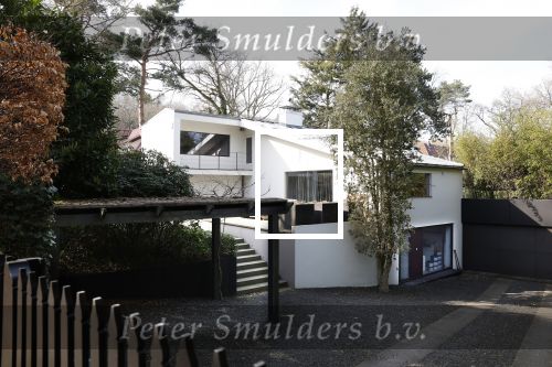 Aerdenhout 5 april 2023
Rick Engelkes heeft zijn huis verkocht.