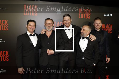 Amsterdam 10 april 2023
Premiere Black Lotus in Tuschinski met Rico Verhoeven in de hoofdrol.
Rico met castleden Rona Lee Shimon Roland Moller Simon Wan Magnus Samuelsson Pippi Casey en Edon TiRizvanolli