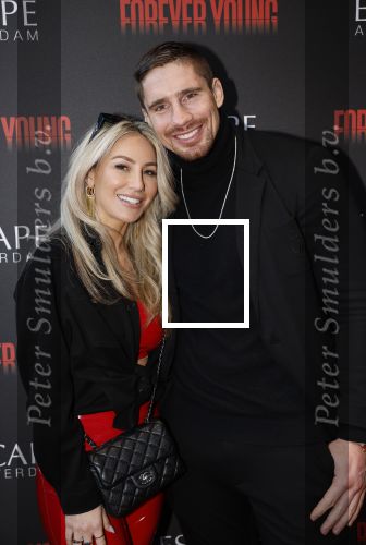 Amsterdam 30 maart 2023
Premiere show forever young in de escape.
Rico Verhoeven en zijn vriendin Naomy v Beem