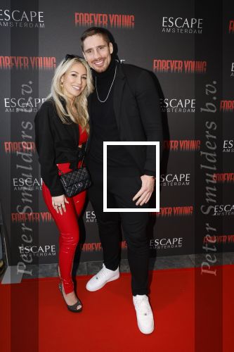 Amsterdam 30 maart 2023
Premiere show forever young in de escape.
Rico Verhoeven en zijn vriendin Naomy v Beem