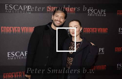 Amsterdam 30 maart 2023
Premiere show forever young in de escape.
Rolf Sanchez met zijn vriendin Sophia Mason