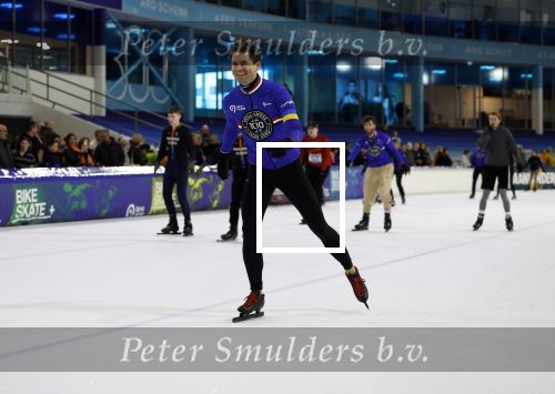 Heerenveen 19 maart 2023
De hollandse 100 in Thialf.  Georganiseerd door Prinse Bernhard met zijn stichting Lymph & Co.
Aanwezig oa Prins Bernhard Prinses Annette hun kinderen Isabelle Samuel en Benjamin, Prinses Margriet Mr Pieter v Vollenhoven , Prins Floris en Prinses Aimee.
Simon Keizer
