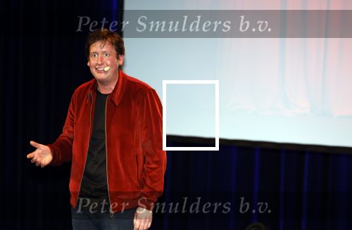 Zeist 26 maart 2023
Hans Kazan viert zijn 70e verjaardag en presenteert zijn boek. Ook krijgt hij een koninklijke onderscheiding in het Figi Theater/Hotel. Steven Kazan kwam met zijn vrouw Jamie