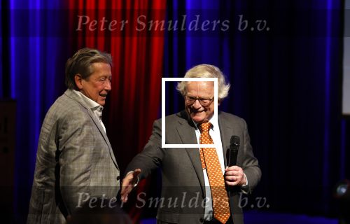 Zeist 26 maart 2023
Hans Kazan viert zijn 70e verjaardag en presenteert zijn boek. Ook krijgt hij een koninklijke onderscheiding in het Figi Theater/Hotel. Theo Ruijs van het Figi Hotel