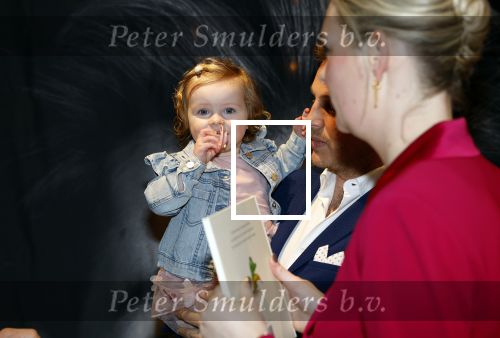 Noordwijk 30 maart 2023
Boekpresentatie Maxime Meiland in de winkel van haar zus Montana.
Verder Aanwezig Martien Meiland Erica Meiland en haar man Leroy Molkenboer en hun kinderen Claire en Vive. Ook de schrijver van het boek Jan Dijkgraaf.