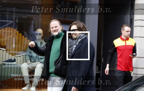 Amsterdam 17 maart 2023
Waylon met zijn manager Paul Brinks op de pc Hooftstraat