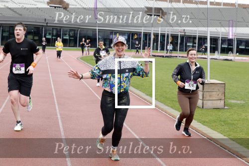 Amsterdam 16 maart 2024
Radio 538 run tbv het Prinses Maxima Centrum in het Olympisch stadion. Oa aanwezig Bas Smit Nicolette v Dam Maan de Steenwinkel Karel Gerlach Jeroen v Veen Marianne Timmer Marielle Smit Sunnery James Ryan Marciano Rob Scheepers Thomas v d Vlugt Naomi v As Connie Witteman Chantal Janzen Robert Doornbos Airen Mylene Jelte v d Goot en Dafne Schippers e.a. Annemiek Kapsones by B Pink