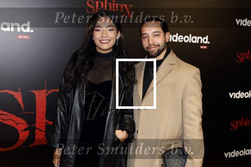 Amsterdam 18 maart 2024
Premiere Spinx in Pathe Tuschinski met in de cast oa Andrea Vass Benja Bruijning Chardonnay Rillen Delilah Warcup v Eyck Eva v Heijningen Marvcel Hensema Rami Kooti Arab Rifka Lodeizen Sallie Harmsen en Sil v d Zwan. April Darby kwam met partner