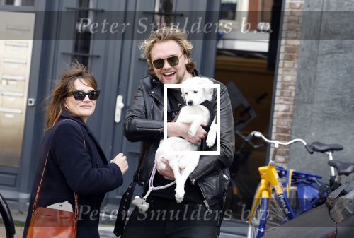 Amsterdam 27 maart 2024
Barbara Sloesen met vriend Joost Hofman en hun hondje in het centrum van amsterdam.