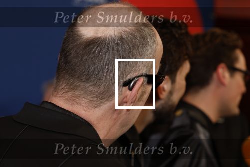 Amsterdam 15 maart 2024
Boekenbal in de stadschouwburg. Bart Chabot draagt hoorapparaat