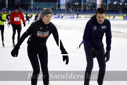 Heerenveen 24 maaart 2024
De hollandse 100 wordt dit jaar gereden in Thyalf . Aanwezig oa Prins Bernhard Prinses Annette Samuel v Vollenhoven Benjamin v Vollenhoven Prinses Margriet Mr Pieter v Vollenhoven Prins Maurits Lucas v Vollenhoven en  Prins Pieter Christiaan . Verder aanwezig Simon Keizer Bas Muijs (en vrouw) Marianne Timmer Benjamin Aslan Joy Beune Eduard Schaepman met zijn zoon en Rob Kamphues met vriendin.