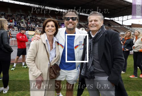 Amsterdam 16 maart 2024
Radio 538 run tbv het Prinses Maxima Centrum in het Olympisch stadion. Oa aanwezig 
Bas Smit met zijn ouders