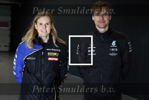 Zandvoort 8 maart 2024
Opnames beat the Pro met oa Glenn Helder Thomas Berge Andre Dongelmans Billy Dans Lavezzi Rutjes Nathan Rutjes en Dj Lafuente ( Job Smeltzer) . Bjorn Remmerswaal is de presentator . De opnames vinden plaats op het circuit Zandvoort. Beitske Visser en Jarno Opmeer