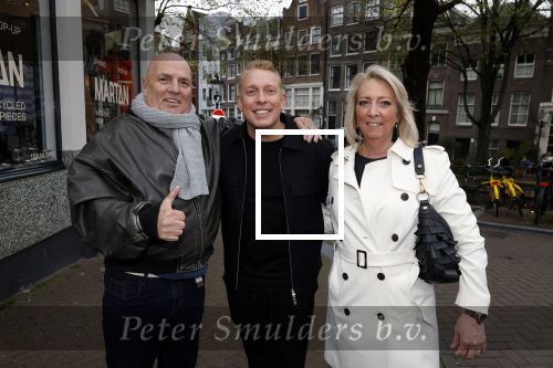 Amsterdam 21 maart 2024
Cd presentatie Billy Dans in de Jordaan. Billy dans met zijn ouders