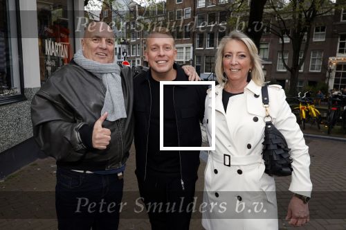 Amsterdam 21 maart 2024
Cd presentatie Billy Dans in de Jordaan. Billy dans met zijn ouders