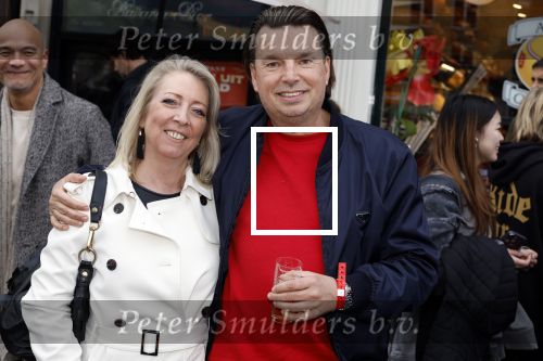 Amsterdam 21 maart 2024
Cd presentatie Billy Dans in de Jordaan. Moeder Billy Dans en ...