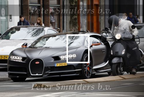 Amsterdam 21 maart 2023
Bugatti Chironvan 3.6 miljoen euro in Amsterdam zuid.
