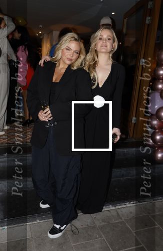 Amsterdam 22 maart 2024
Opening restaurant Poppy\'s van Moise Trustfull  Britt Scholte en Carola Kirschbaum . Isadee Jansen