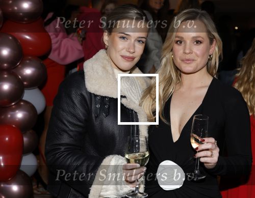 Amsterdam 22 maart 2024
Opening restaurant Poppy\'s van Moise Trustfull  Britt Scholte en Carola Kirschbaum . Carola Kirschbaum met Victoria Vermeer