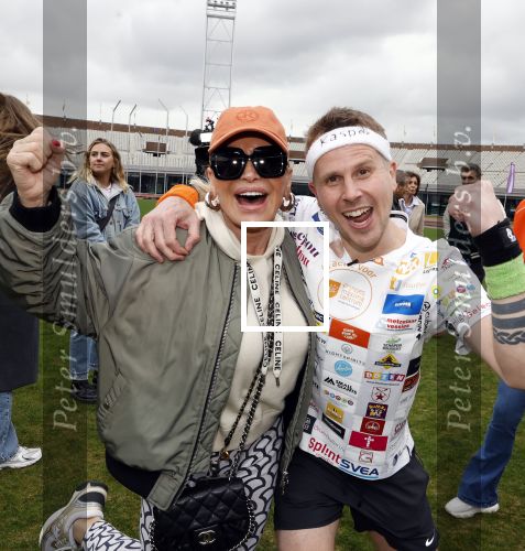 Amsterdam 16 maart 2024
Radio 538 run tbv het Prinses Maxima Centrum in het Olympisch stadion. Oa aanwezig 
Connie Witteman en Jeroen v Veen
