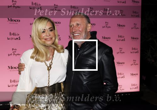 Amsterdam 7 maart 2024
Opening expositie Robbie Williams in het Moco museum. Connie Witteman met partner Henk de Vries