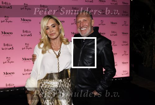 Amsterdam 7 maart 2024
Opening expositie Robbie Williams in het Moco museum. Connie Witteman met partner Henk de Vries
