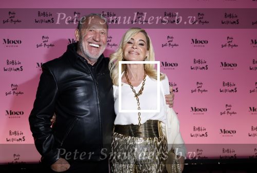 Amsterdam 7 maart 2024
Opening expositie Robbie Williams in het Moco museum. Connie Witteman met partner Henk de Vries