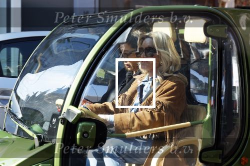 Amsterdam 6 maart 2024
Connie Witteman met haar groene Biro in Amsterdam zuid.
