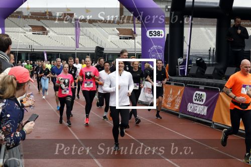 Amsterdam 16 maart 2024
Radio 538 run tbv het Prinses Maxima Centrum in het Olympisch stadion. Oa aanwezig Bas Smit Nicolette v Dam Maan de Steenwinkel Karel Gerlach Jeroen v Veen Marianne Timmer Marielle Smit Sunnery James Ryan Marciano Rob Scheepers Thomas v d Vlugt Naomi v As Connie Witteman Chantal Janzen Robert Doornbos Airen Mylene Jelte v d Goot en Dafne Schippers e.a.