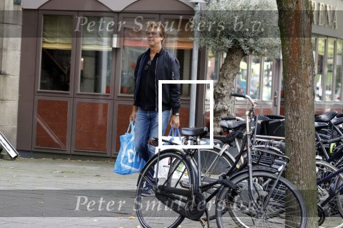 Amsterdam 1 september 2017  
Derk Bolt doet boodschappen in Amsterdam zuid.
