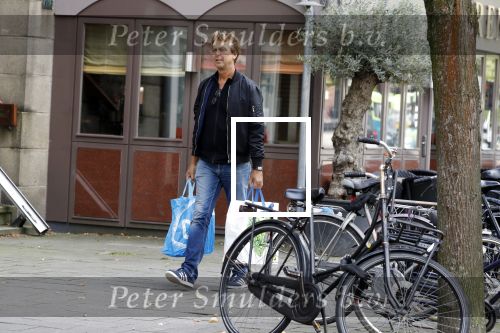 Amsterdam 1 september 2017  
Derk Bolt doet boodschappen in Amsterdam zuid.