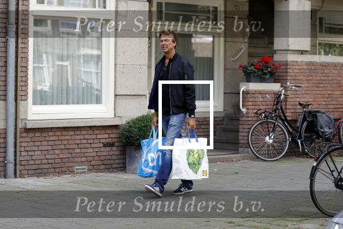 Amsterdam 1 september 2017  
Derk Bolt doet boodschappen in Amsterdam zuid.