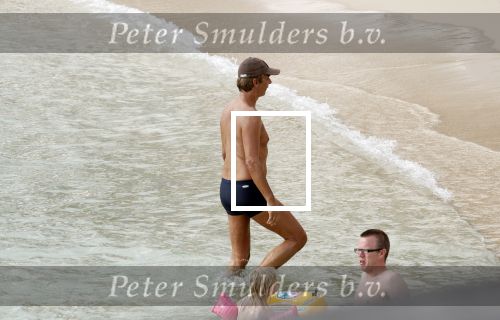 Curacao 5 januari 2012
Derk Bolt met zijn vrouw en zoon bij het Avila beach hotel.
