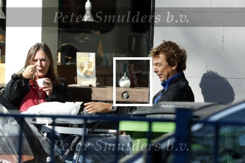 Amsterdam 15 september 2017
Derk Bolt drinkt kopje koffie met een vriendin bij de coffee company