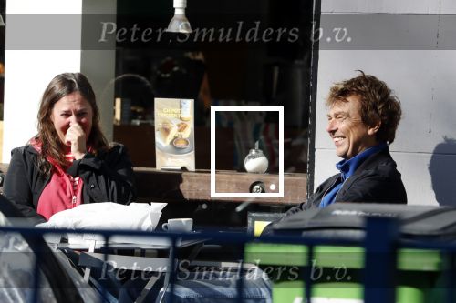 Amsterdam 15 september 2017
Derk Bolt drinkt kopje koffie met een vriendin bij de coffee company