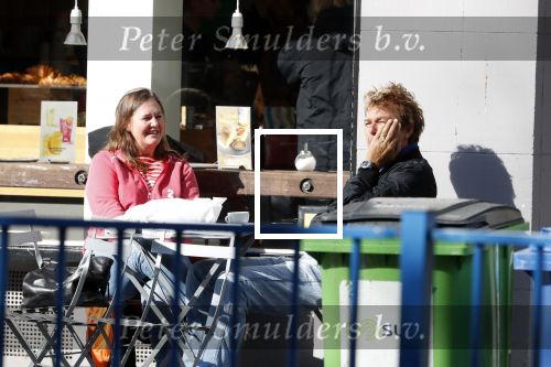 Amsterdam 15 september 2017
Derk Bolt drinkt kopje koffie met een vriendin bij de coffee company