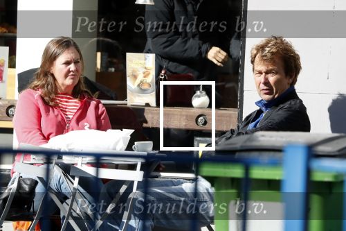 Amsterdam 15 september 2017
Derk Bolt drinkt kopje koffie met een vriendin bij de coffee company