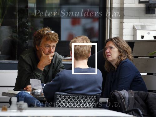 Amsterdam 22 mei 2015    
Derk Bolt met kennisen op terras.